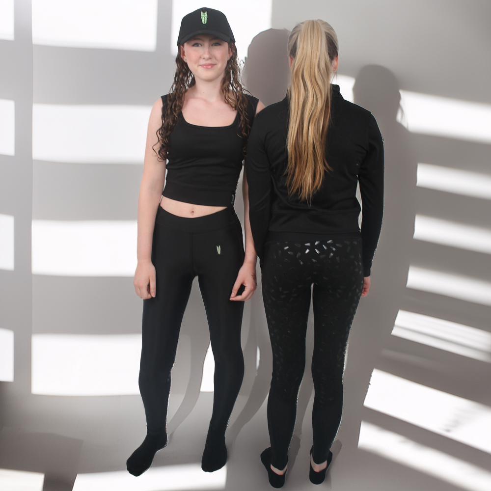 Mesh panel riding leggings