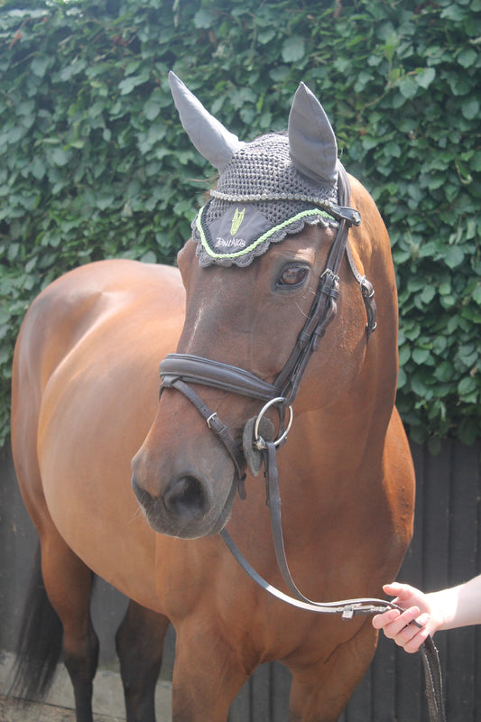 Zantalas Fly Hood