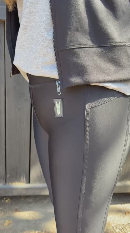 Mesh panel riding leggings
